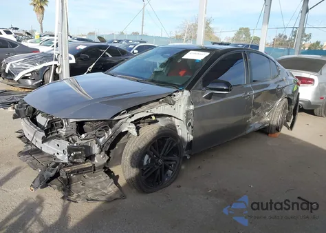 2025 Toyota Camry Xse z USA, uszkodzony, nr VIN 4T1DAACK1SU533497